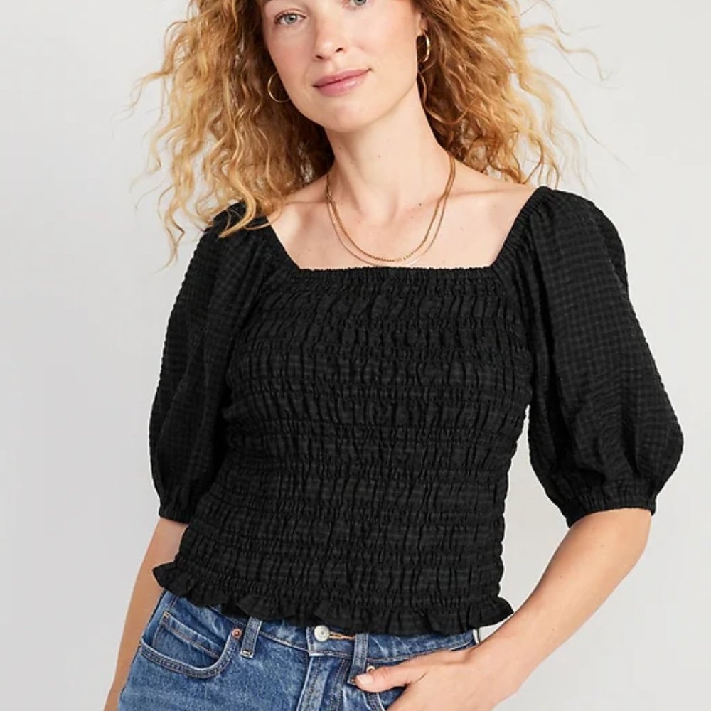 Old Navy Black Fitted Puff-Sleeve Smocked Top /NWT/MEDIUM